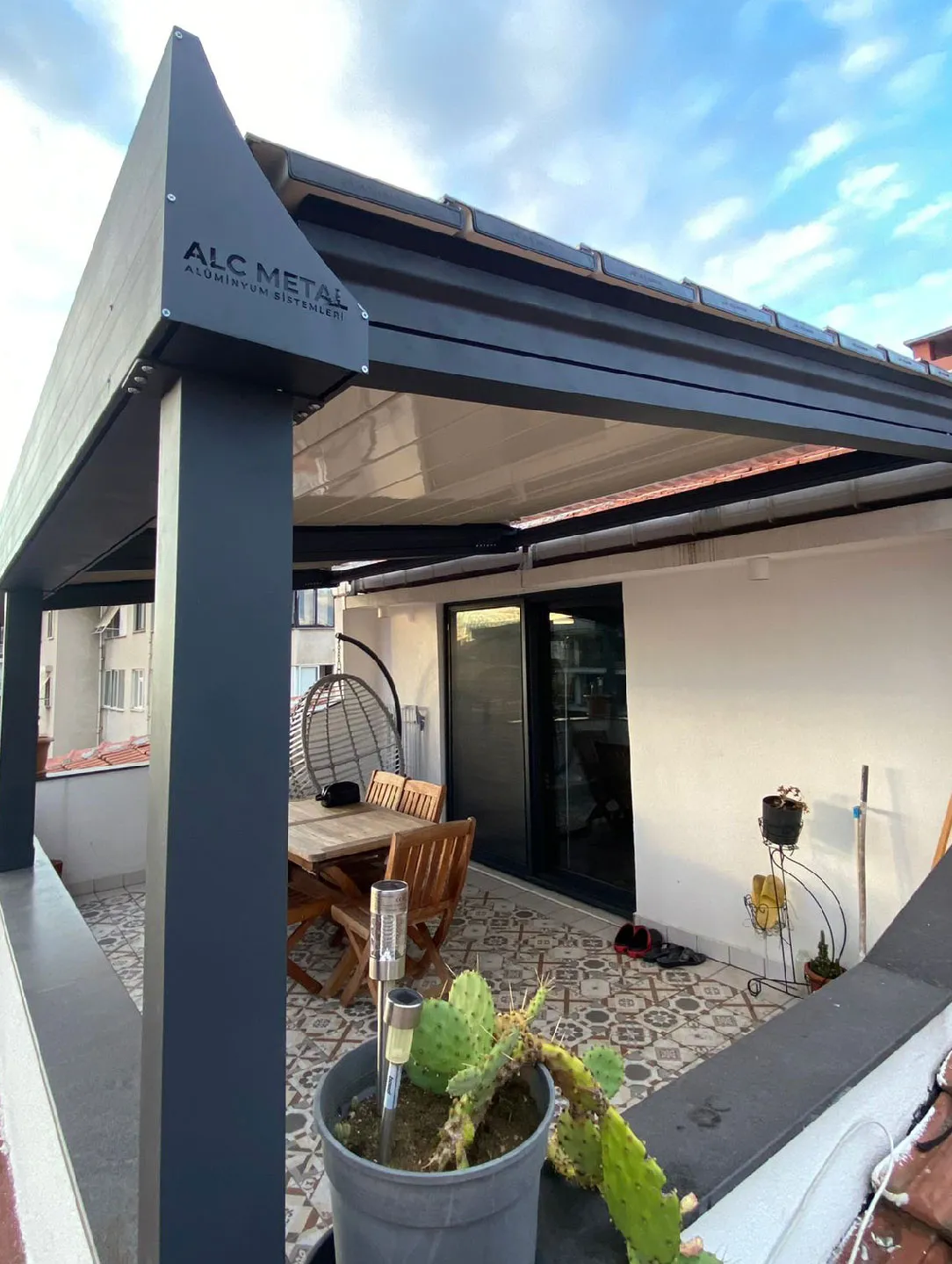 Bioclimatic - Roling Roof Sistemleri