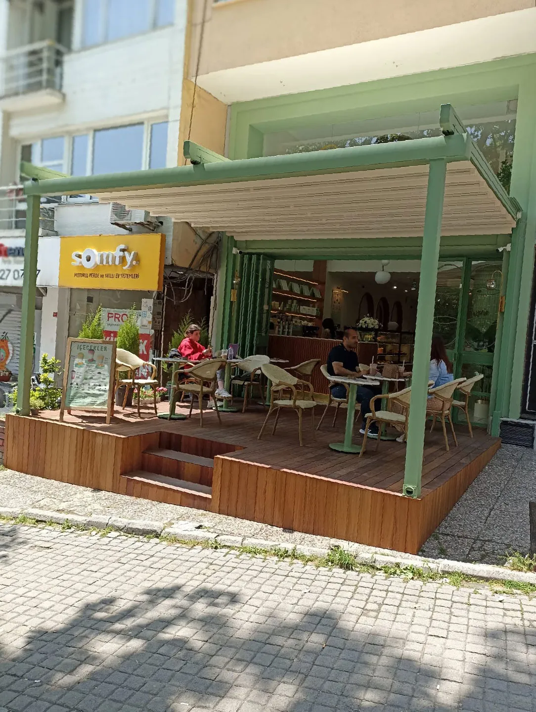 Otomatik Pergola Sistemleri
